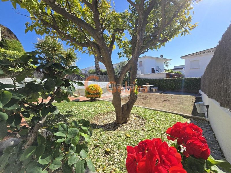 Foto 67f95c57-568b-4b1c-9389-d8601efc7ebd. Casa pareada encantadora casa pareada en el rectoret en Cunit