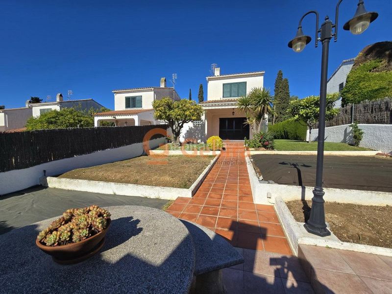 Foto 979676bf-0590-457d-ad5b-30e32a8305ff. Casa pareada encantadora casa pareada en el rectoret en Cunit