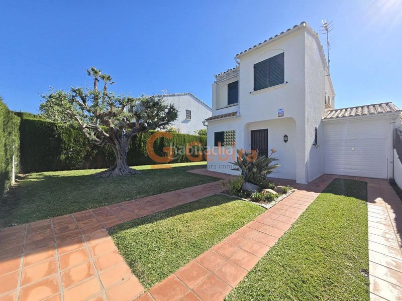 Foto d9e9e255-900e-4717-8271-cab988498157. Casa pareada encantadora casa pareada en el rectoret en Cunit