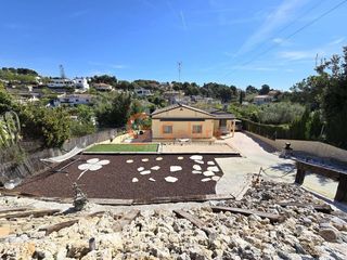 House in Costa Cunit - Els Jardins - Els Rosers. Casa en venta en cunit  urbanización costa cunit
