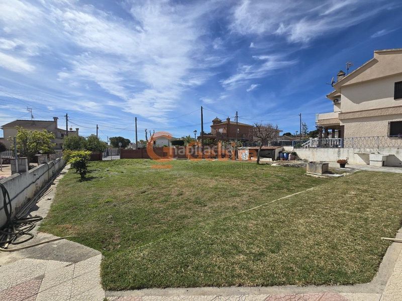 Foto 8f060b5f-2e03-48ed-8b3f-9c0d5671ec80. Terreny residencial a Cunit residencial Cunit