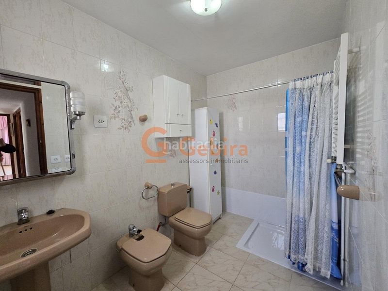 Foto 030eacaa-bfff-4a60-ab2a-319d517cf013. Casa amb calefacció aparcament a Cunit residencial Cunit