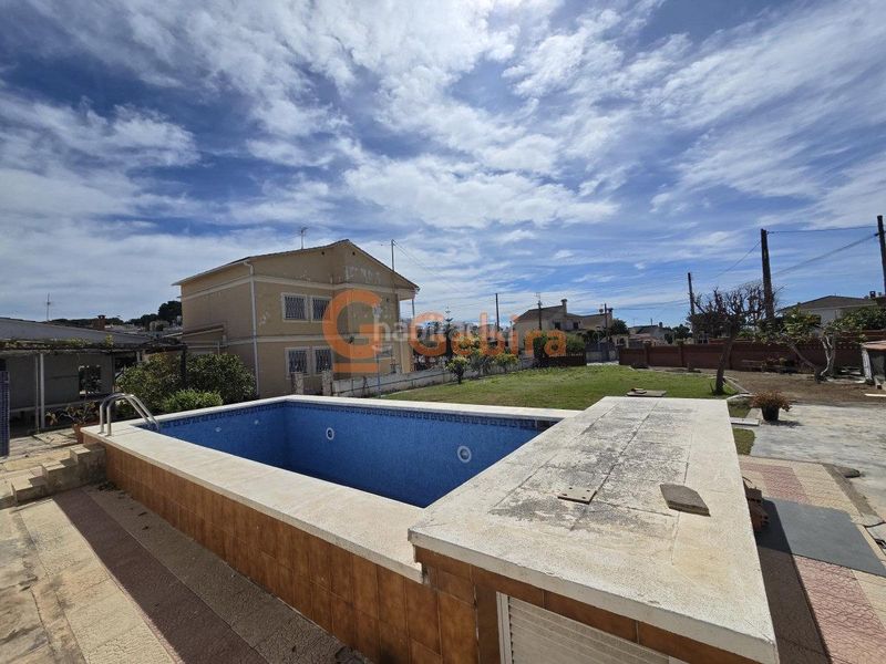 Foto 61d419fc-7757-4f03-8f42-64224105c069. Casa amb calefacció aparcament a Cunit residencial Cunit