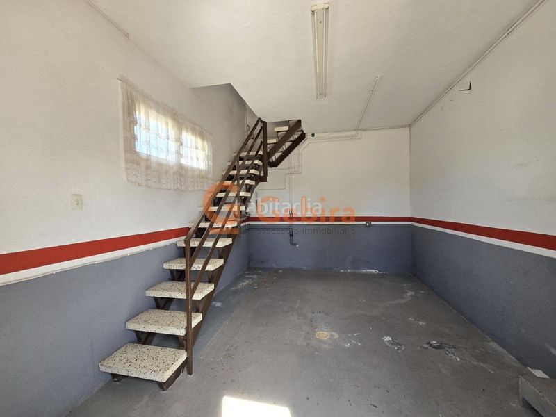 Foto df340db3-496b-457c-936c-f910aa8c165f. Casa amb calefacció aparcament a Cunit residencial Cunit