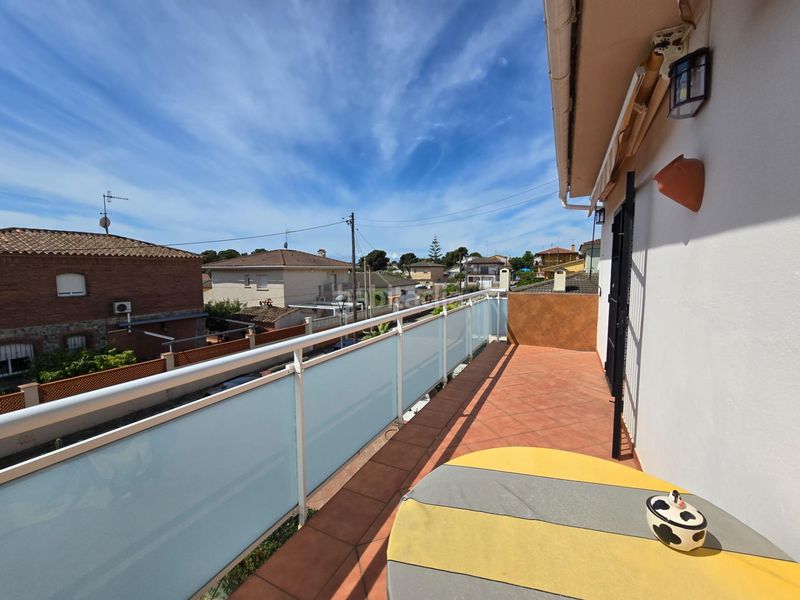 Foto 494e6089-8e9d-4905-a4d5-1551667b7e70. Casa amb calefacció piscina a Cunit residencial Cunit
