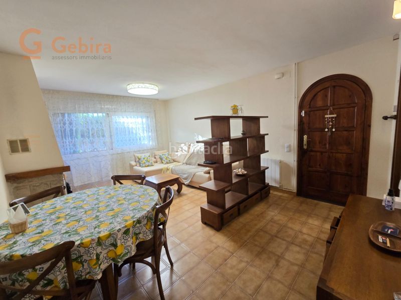 Foto 8de0497f-7794-4aa4-88cb-aa6285cc524c. Casa aparellada amb calefacció aparcament a Cunit residencial Cunit