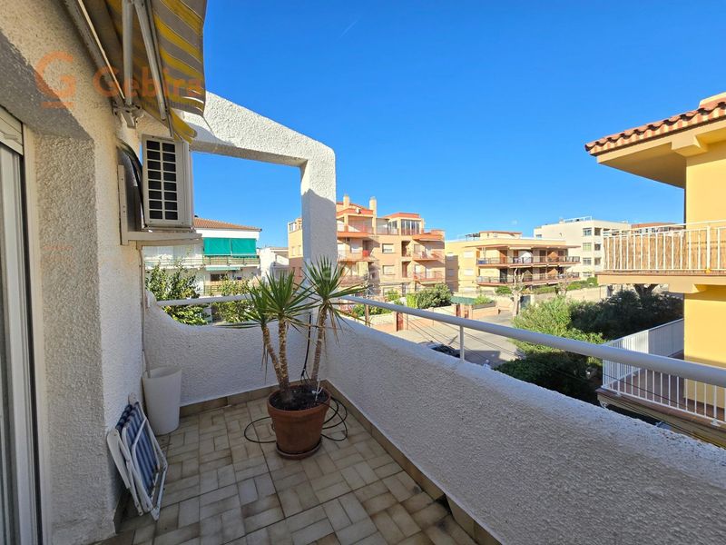 Foto a92961b8-61ed-4873-adbd-fb17c0a99af2. Casa aparellada amb calefacció aparcament a Cunit residencial Cunit