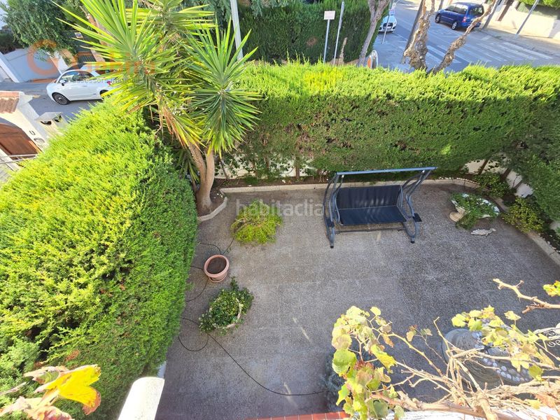 Foto e3f625da-5500-48fe-a912-49433ac1eb00. Casa aparellada amb calefacció aparcament a Cunit residencial Cunit