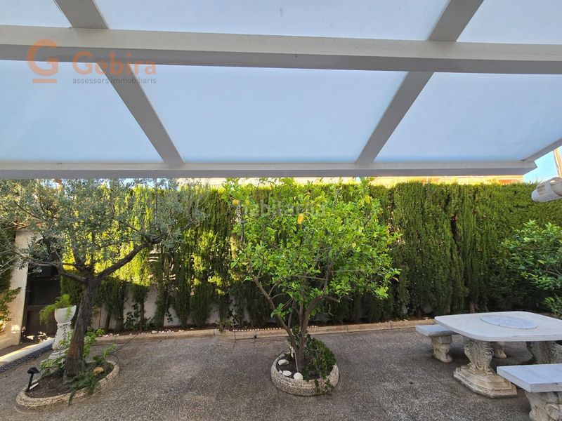 Foto fe169bc4-87d4-48d0-b448-57b35892971c. Casa aparellada amb calefacció aparcament a Cunit residencial Cunit