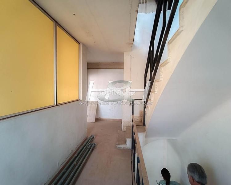 Foto a481dee3-0924-467c-a63c-00e918d180a7. Edificio in El Castell Burjassot