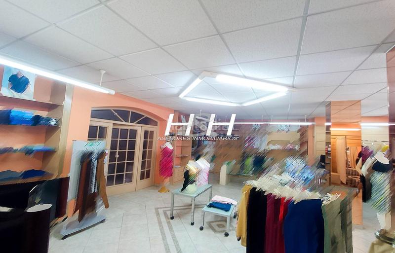 Foto 71ffdb6e-5d57-42f4-ab95-015f6bbbb887. Rent business premise in El Castell Burjassot