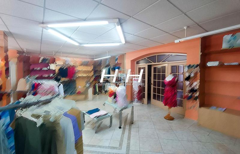 Foto ceffc5bf-7c82-4b96-bd9c-529588845dd0. Rent business premise in El Castell Burjassot