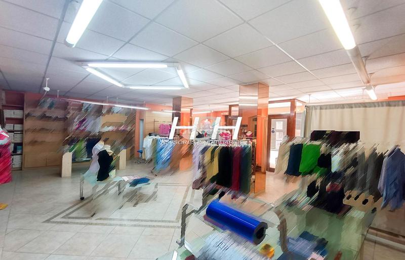 Foto e0087f23-600b-4b06-ba16-6aff4ebe42b2. Rent business premise in El Castell Burjassot