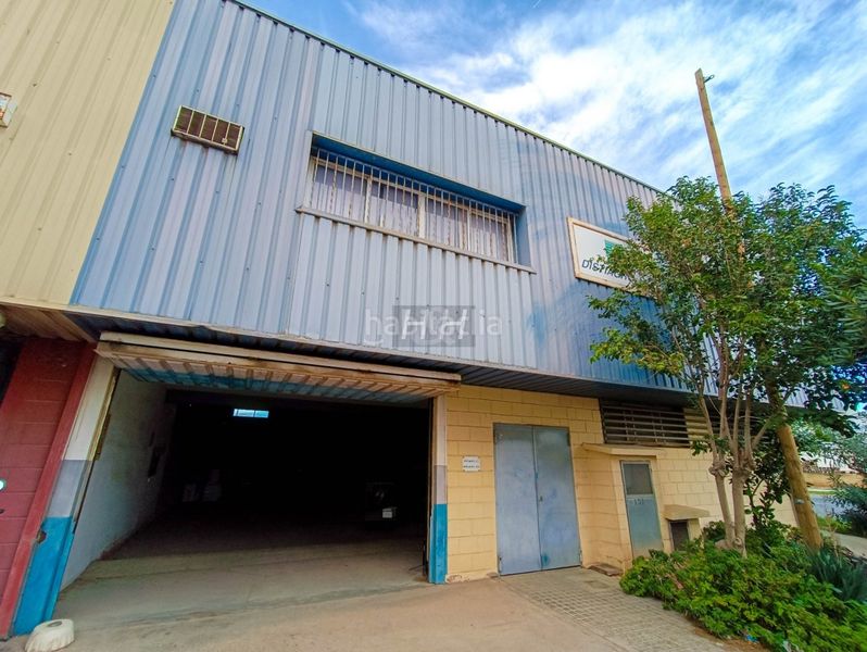 Foto ff745095-533e-4234-b300-f96e6ecd5d24. Industrial building with heating in Avenida de Abril-9 de Octubre Sagunt