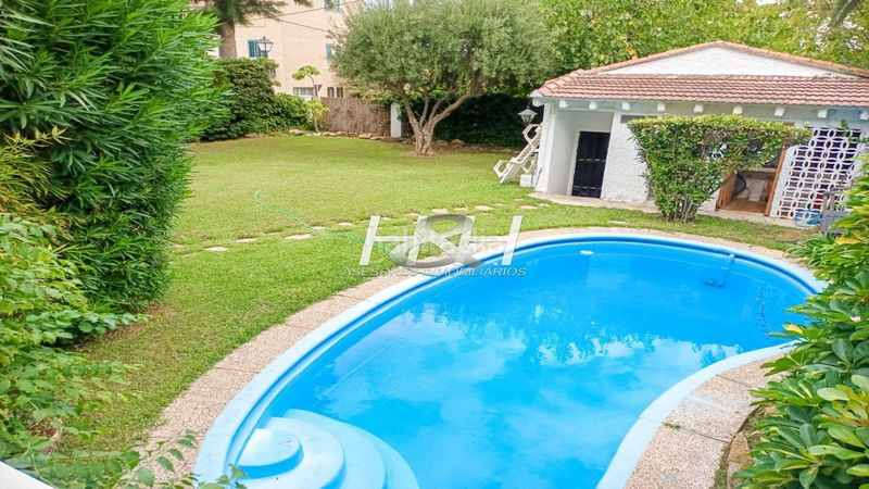 Foto 7ff561c7-cc17-4914-b682-270502c78be0. Xalet amb calefacció piscina a Rocafort