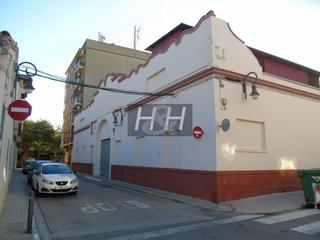 Lloguer Nau industrial a Aldaia. Nave comercial junto a la estación de metro de aldaia.  hh aseso