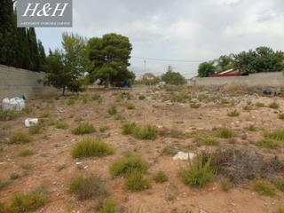Terreny residencial a Camí de Paterna-Lloma del Calderer. Se vende terreno urbano de 2000 m2 en betera.  h h asesores, inm