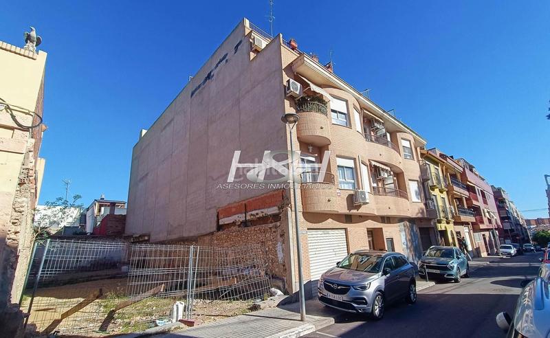 Foto 7a33c685-a6e6-487e-a913-48da7d991779. Terreny residencial a El Alborgí Paterna