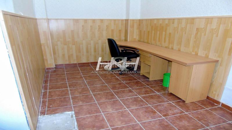 Foto 26291115-c7d5-40ef-93cb-f308fcaf2498. Alquiler local comercial en Zona Concordia Burjassot