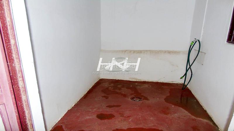 Foto d8b9345e-230d-48b3-80cf-ba909753f324. Alquiler local comercial en Zona Concordia Burjassot