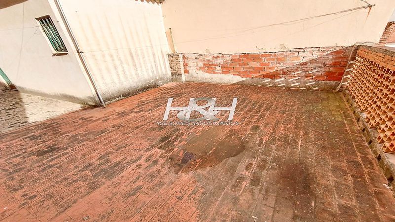 Foto 39179570-28fc-4c67-9637-fe19475acfb8. Casa a Zona Concordia Burjassot