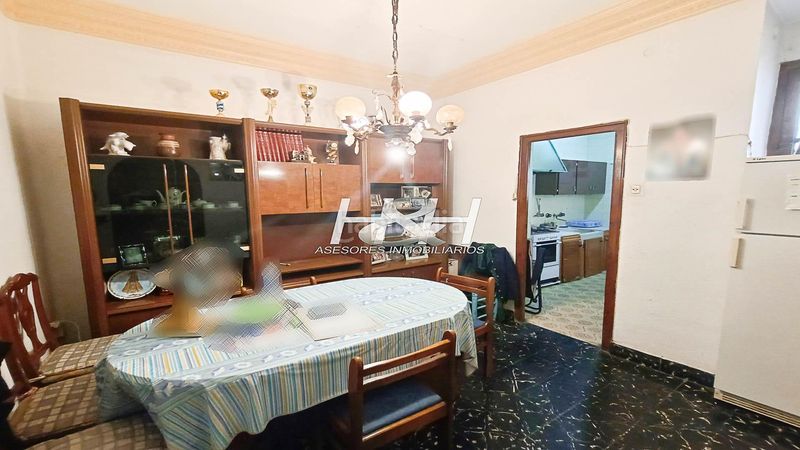 Foto a55a4d5e-a50e-41d6-85f0-881e71bf6956. Casa a Zona Concordia Burjassot