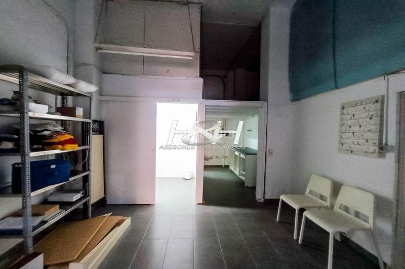 Foto dca91b1f-a37b-433d-b459-56cd3bb832f0. Local comercial en Aiora Valencia