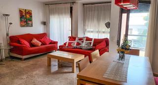Rent Flat in El Castell. Estupendo piso luminoso y amueblado en el castell.  hh asesores,