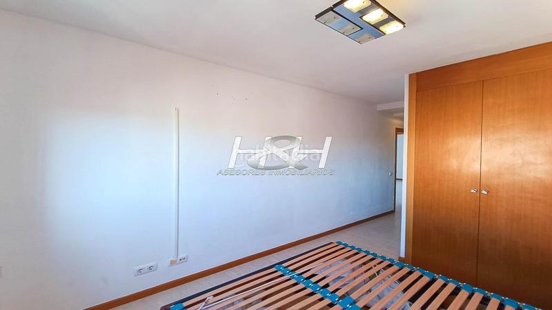 Foto 9d608f5f-4828-4998-9dd1-6a3ec1a6236f. Ático  con terraza y garaje en residencial . hh asesores, inmobiliaria en burjassot en Picassent