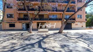 Lloguer Local Comercial a El Castell