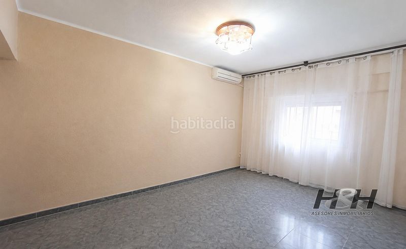 Foto 1a92c9cd-fc36-459e-9197-38bcf0bbc258. Casa a Casas Verdes Paterna