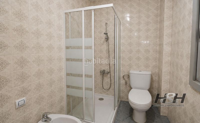 Foto e9ee352e-64d7-48c1-968f-f6bdbeb3bac3. Casa a Casas Verdes Paterna