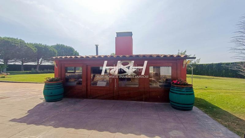 Foto 7c00a702-f052-43c5-92f0-fb345d161c9b. Xalet amb calefacció piscina a Requena