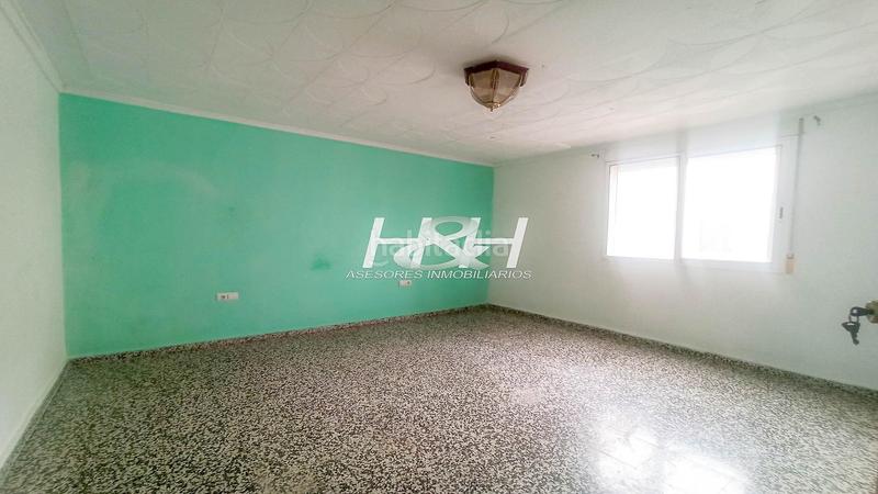 Foto c8e1ad6c-bd94-4c44-a0d9-d55d7f750021. Etagenwohnung in El Castell Burjassot