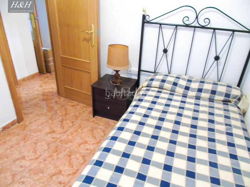 Foto 55881499-8d35-4c54-8945-262f043f5dc3. Alquiler planta baja piso para estudiantes en zona universitaria. hh asesores, inmobiliaria en Burjassot