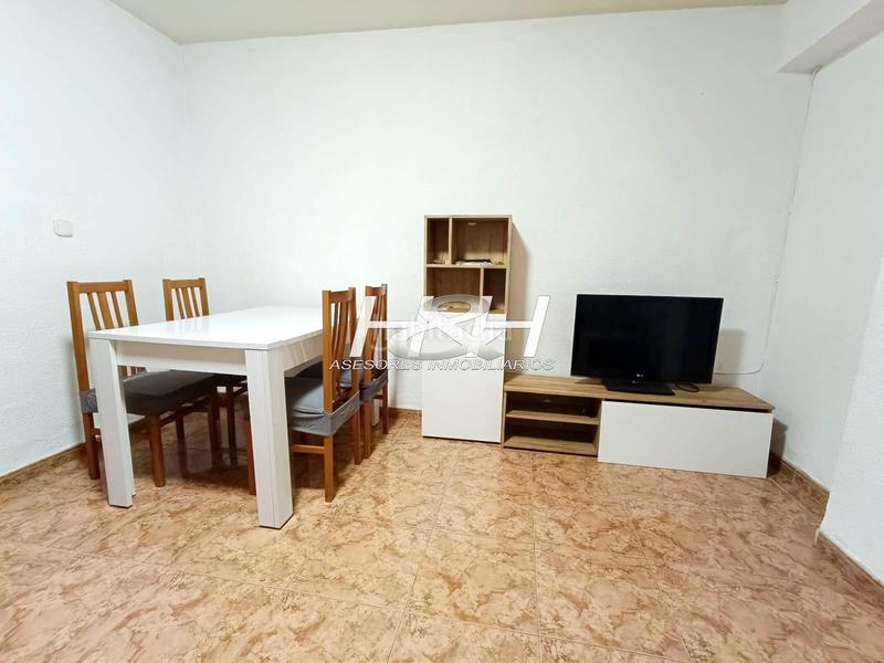 Foto 6c115c79-6d79-4f67-8d72-95a7e6064e53. Alquiler planta baja piso para estudiantes en zona universitaria. hh asesores, inmobiliaria en Burjassot