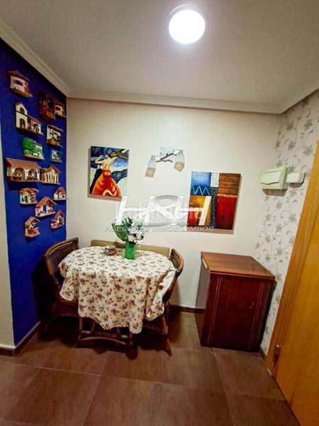 Foto b59250f5-fb60-496a-9106-1ada03239721. Pis a Ayuntamiento - El Salvador Godella
