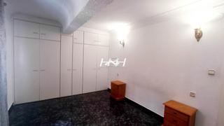 Rent Flat in Zona Cantereria