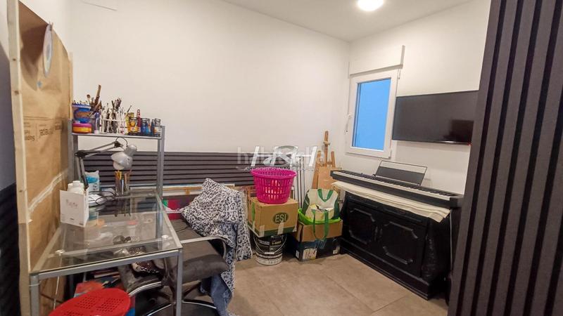 Foto aeda7d95-ae86-4b15-87f2-f2f1a464807d. Flat in Centro Ciudad Paterna