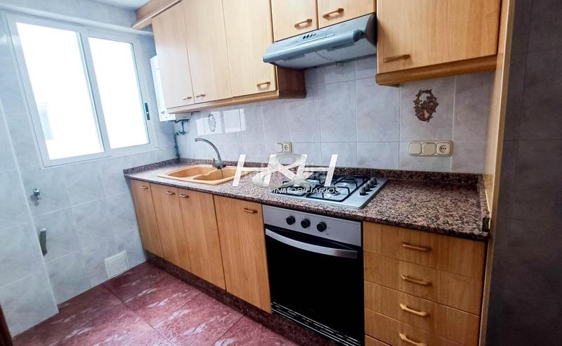 Foto bd967fe3-6430-4ba2-aa8c-3dbe2a34314f. Piso en Parc Central Paterna