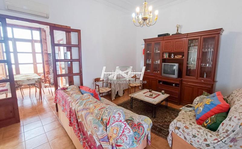 Foto 00e79d5a-2ce0-4c1f-b5a4-4ba3058d52c6. Ground floor with heating in El Castell Burjassot