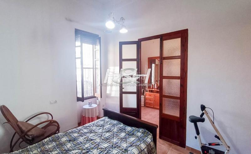 Foto 15e4e074-c92e-493d-97a7-6566022d0ddb. Ground floor with heating in El Castell Burjassot