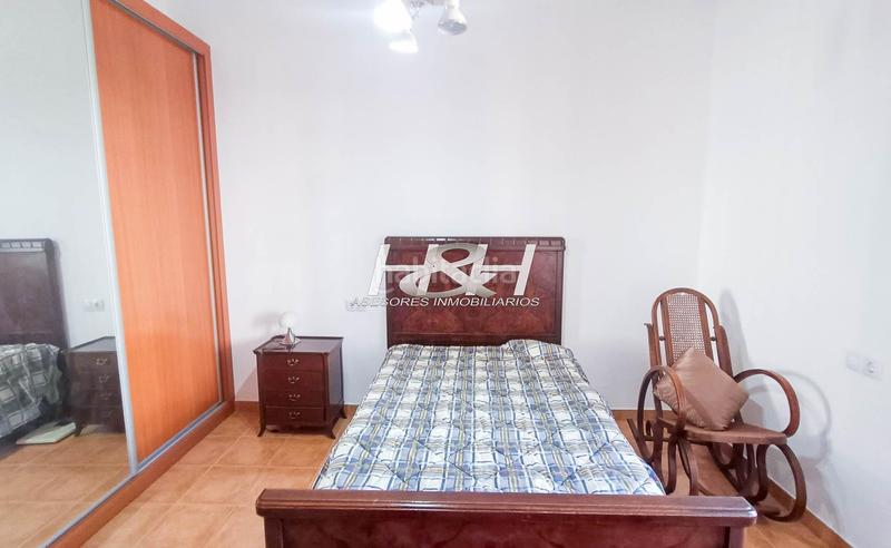 Foto 892b08f9-0db4-468a-9bb3-a687ebe2e8ec. Ground floor with heating in El Castell Burjassot