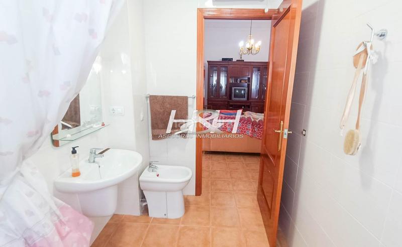 Foto b9f1fd48-762c-4aa7-9882-c9c46e7d7c43. Rez-de-chaussée avec chauffage dans El Castell Burjassot