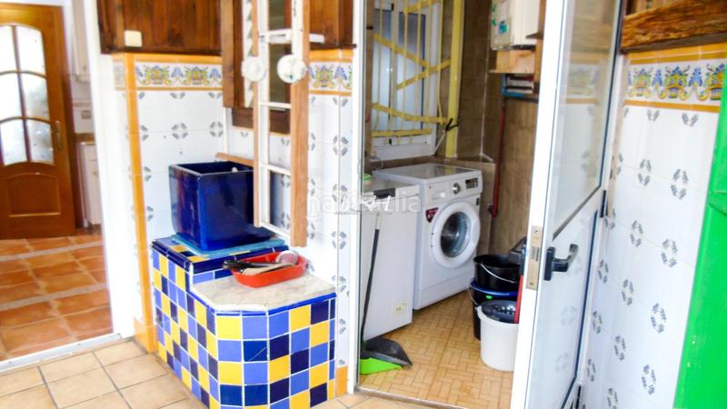 Foto 0d72f8b8-f9d3-4c80-aa98-809549b27180. Rent chalet with parking in La Cañada Paterna