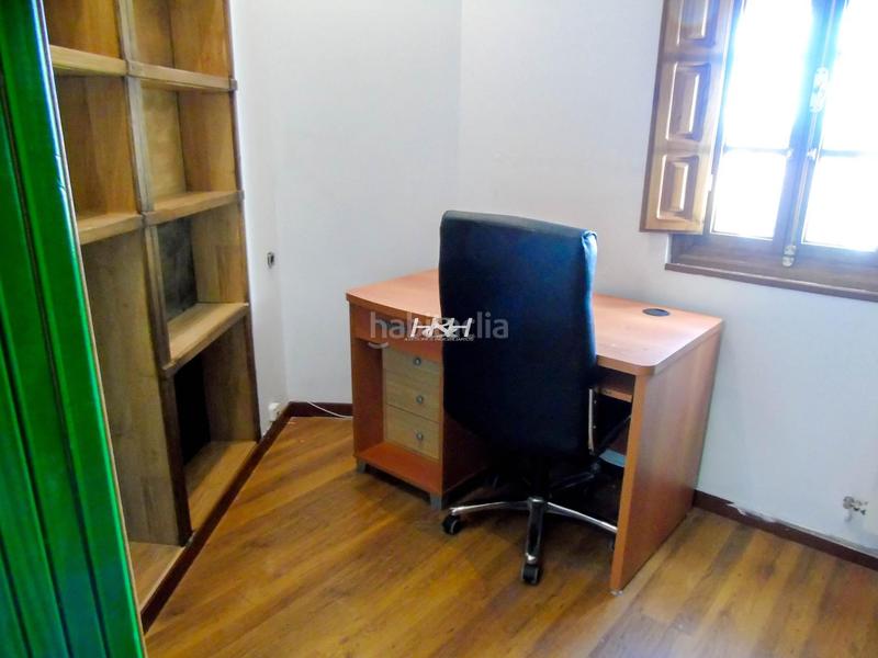 Foto 2fd68c73-9123-46c4-9120-728ba1f53a44. Rent chalet with parking in La Cañada Paterna