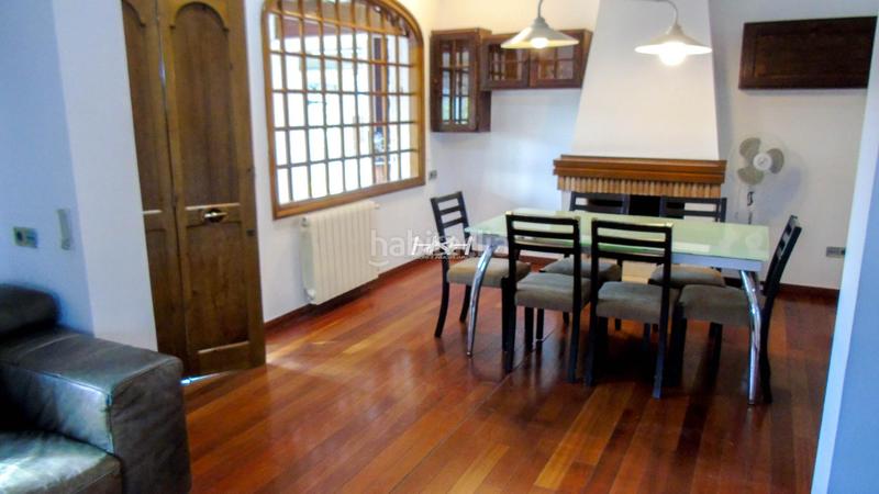 Foto 7f46fedd-1a72-4233-8602-71ae5fac5ee8. Location chalet avec parking dans La Cañada Paterna