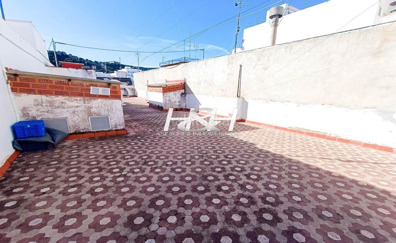 Foto a4f31057-e32b-46a2-b2cf-74cf8a24c668. Àtic a Antiga Moreira Sagunt