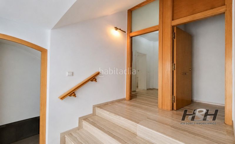 Foto fc88b77f-fd4b-442a-8327-dd4d7f565e4c. Casa amb calefacció aparcament a Zona Concordia Burjassot
