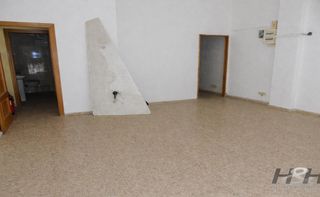 Business premise in Zona Campus Universitario